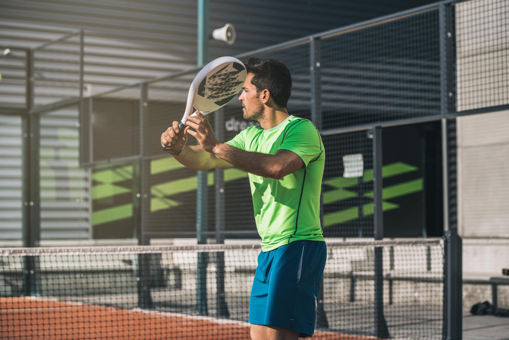Lesiones más comunes en jugadores de pádel y cómo evitarlas